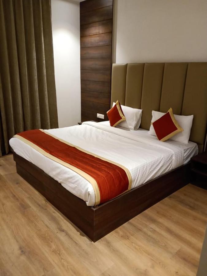 Hotel Sourav Park Inn Agra Agra  Exterior foto