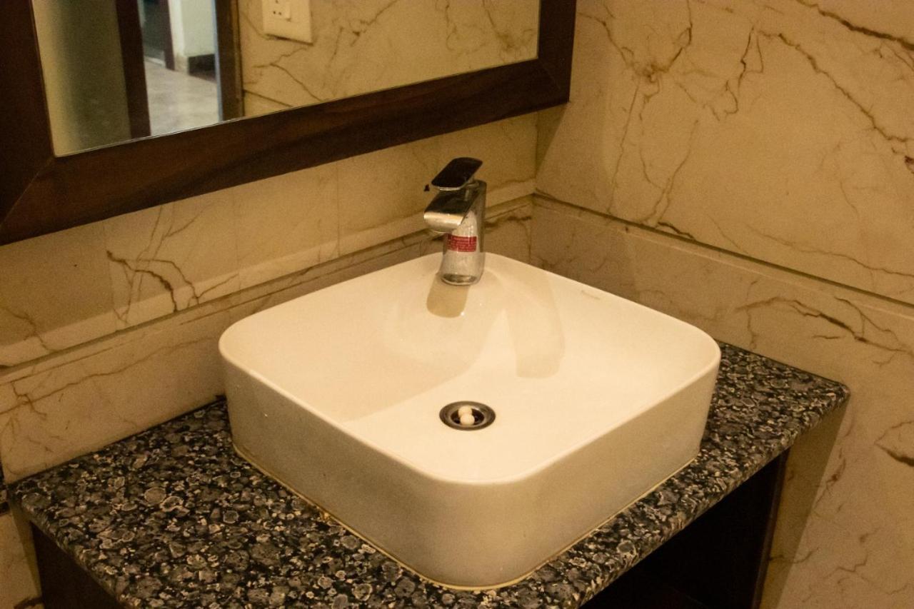 Hotel Sourav Park Inn Agra Agra  Exterior foto